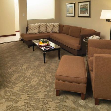 Doubletree By Hilton Hotel Dallas - Love Field Kültér fotó