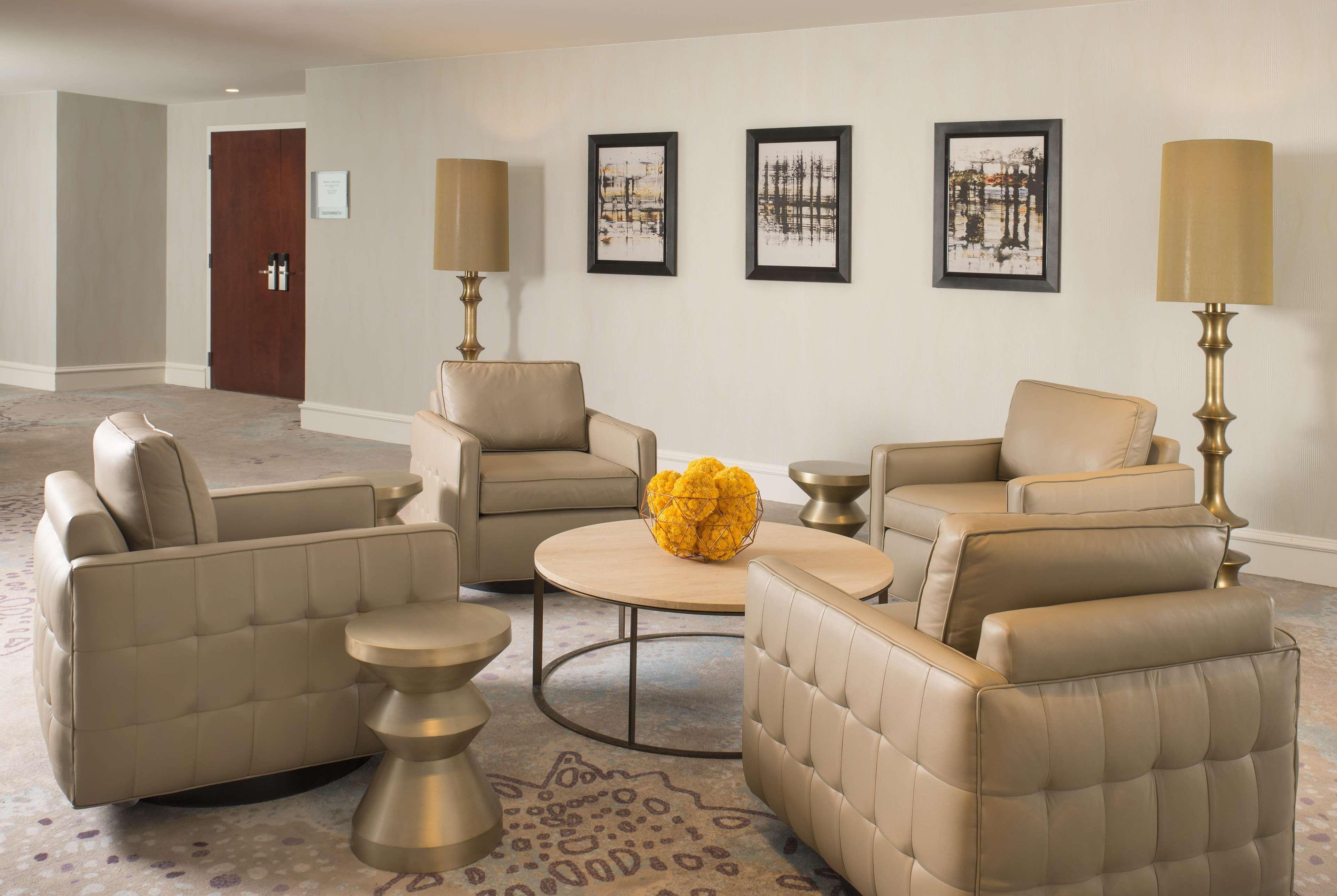 Doubletree By Hilton Hotel Dallas - Love Field Kültér fotó